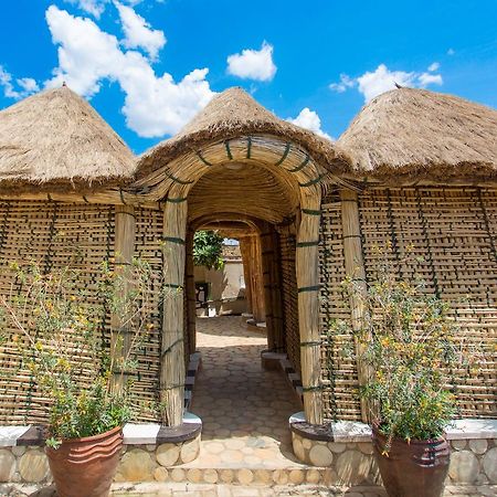 Auberge Saint Jean Leopold Kigali Exterior foto