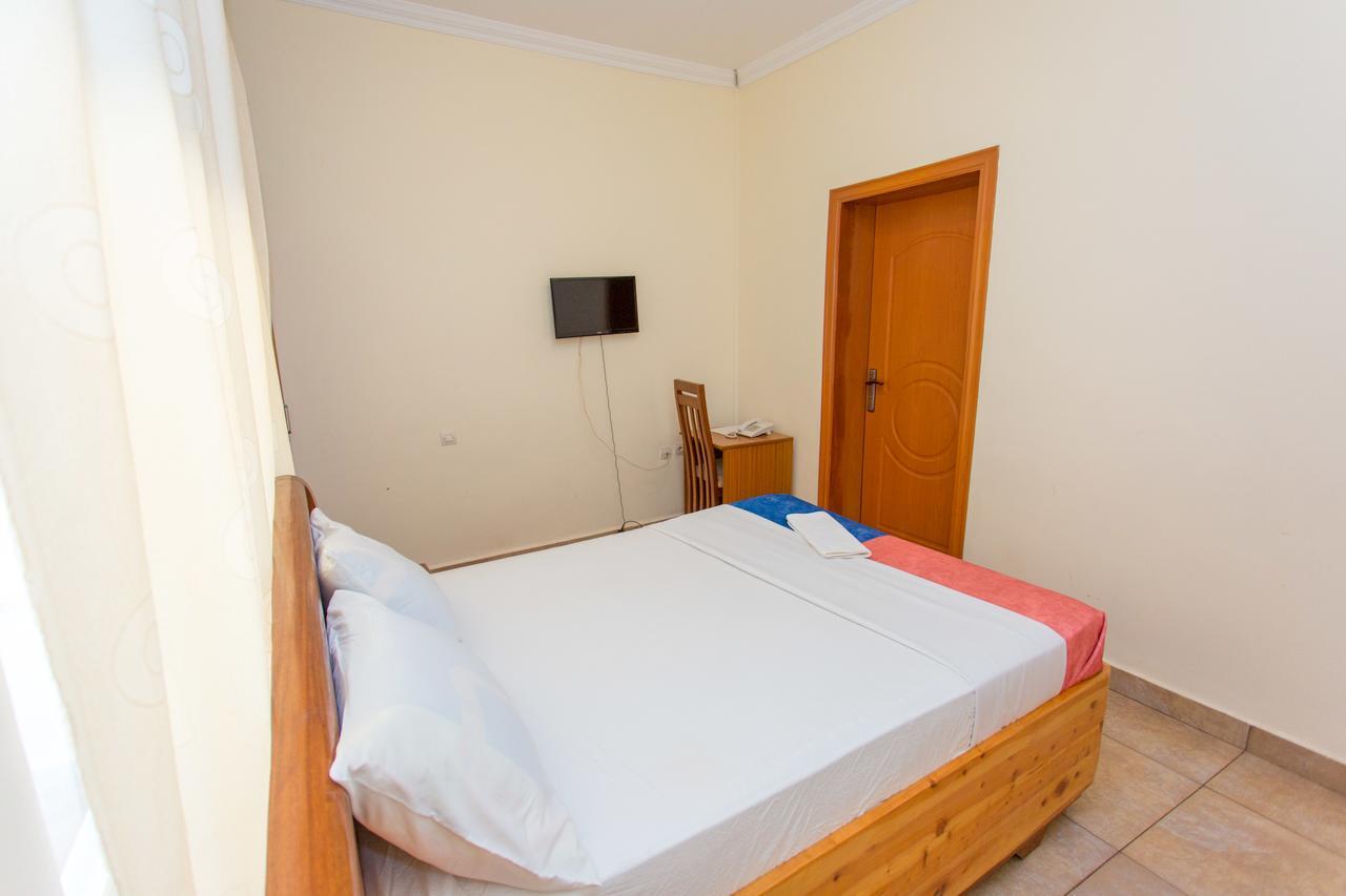 Auberge Saint Jean Leopold Kigali Exterior foto
