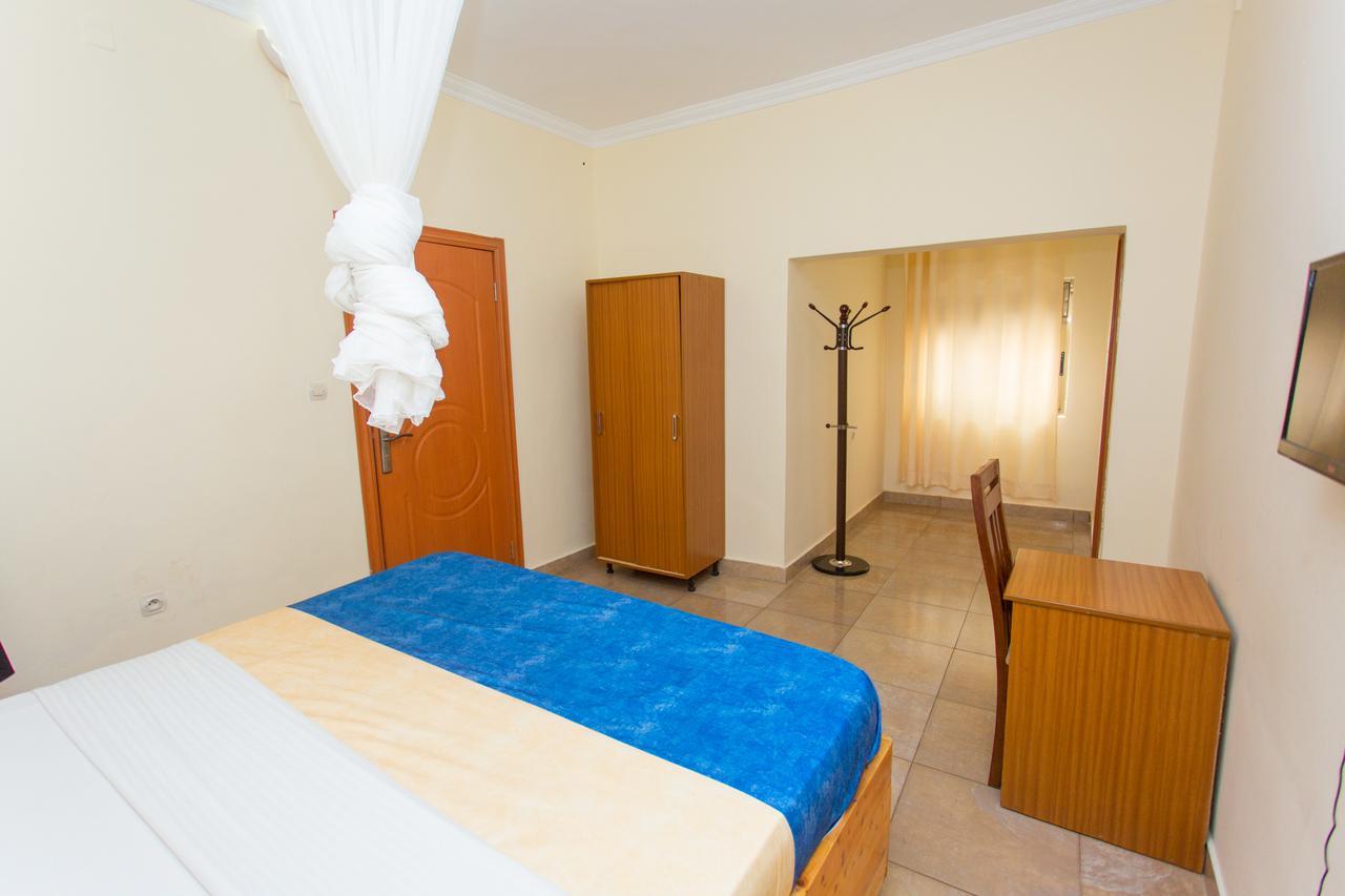 Auberge Saint Jean Leopold Kigali Exterior foto