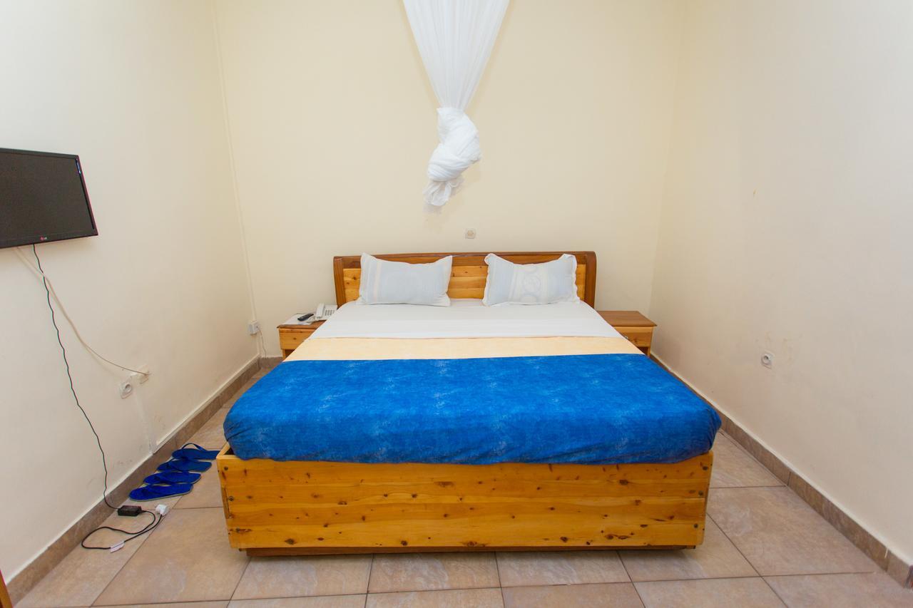 Auberge Saint Jean Leopold Kigali Exterior foto