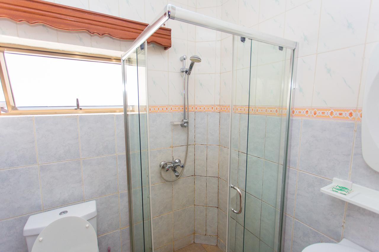 Auberge Saint Jean Leopold Kigali Exterior foto
